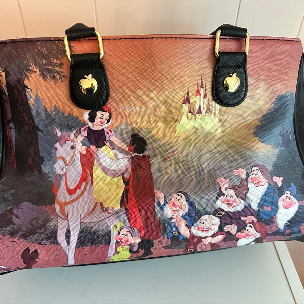 LIMITED EDITION Disney Snow White 80th Anniversary loungefly Purse